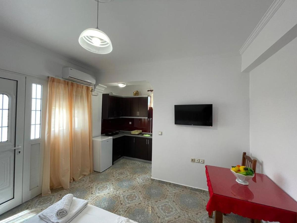 Levend Apartments Ksamil Exterior photo