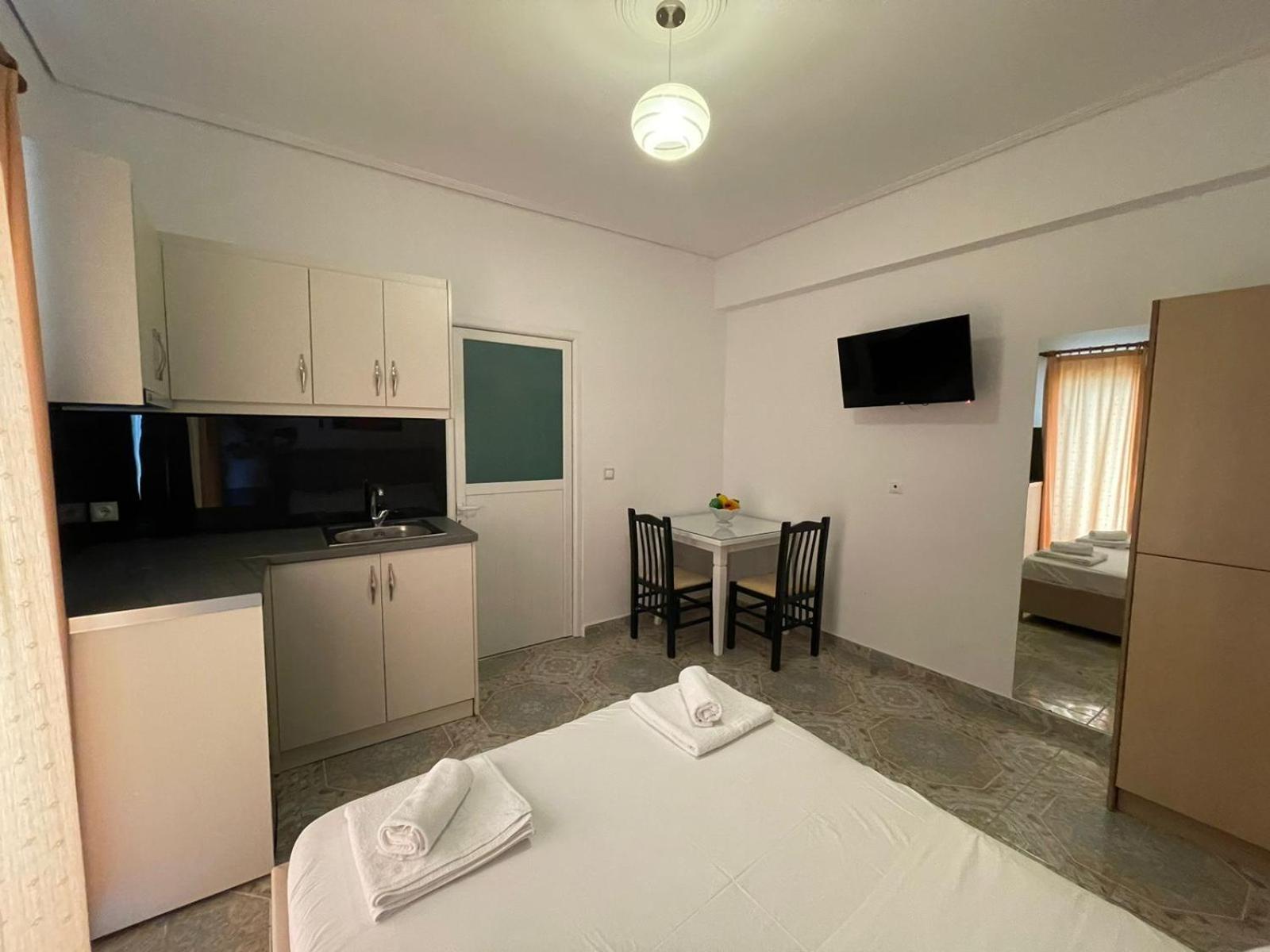 Levend Apartments Ksamil Exterior photo